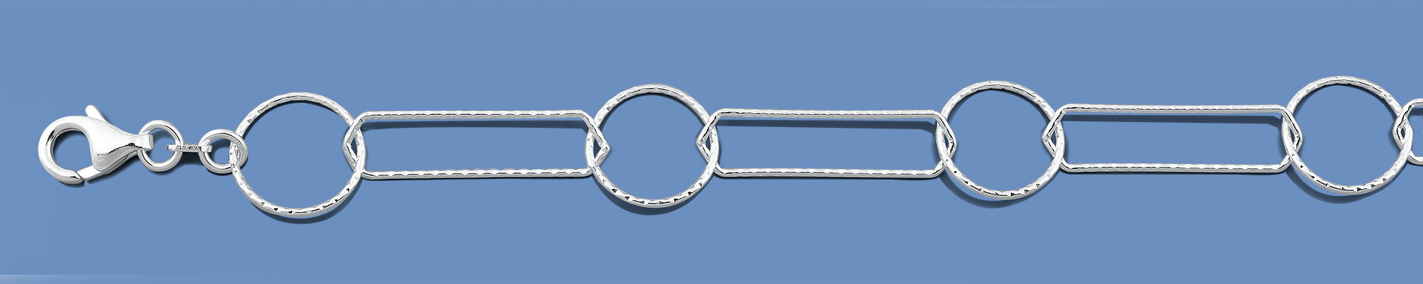 Open Circle Staple Chain